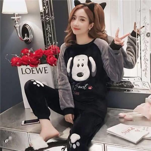 winter women pajama set autumn flannel long sleeve warm coral fleece pjs women girls sweet loungewear pyjama set cartoon wear, Black;red
winter women pajama set autumn flannel long sleeve warm coral fleece pjs women girls sweet loungewear pyjama set cartoon wear, Black;red