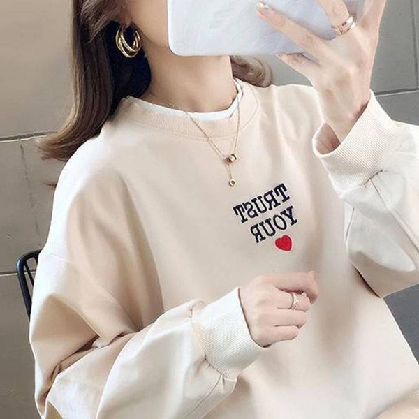 fake two-piece bodyguard female spring and autumn 2021 new korean loose student bf round neck pullover long sleeve top, Black
fake two-piece bodyguard female spring and autumn 2021 new korean loose student bf round neck pullover long sleeve top, Black