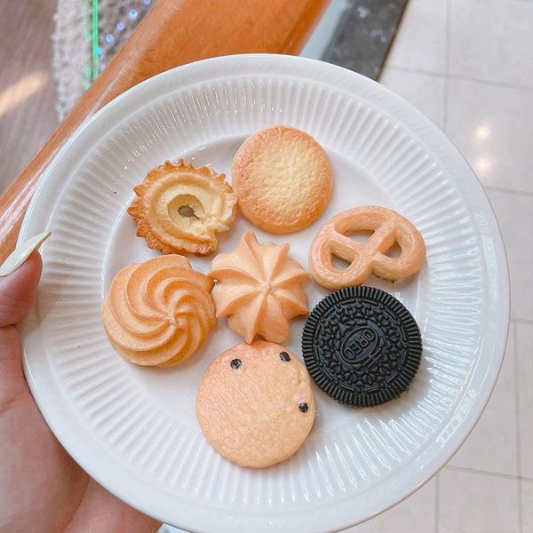 hair accessories 2021 funny creative biscuit hairpin clips for girls women headdress ornament, Slivery;white
hair accessories 2021 funny creative biscuit hairpin clips for girls women headdress ornament, Slivery;white