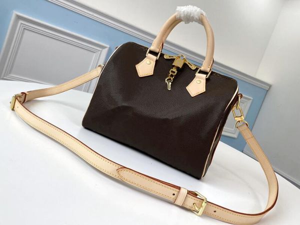 realfine bags 5a m41113 25cm speedy bandouliere 25 trave duffle totes handbags purse for women with dust bag
realfine bags 5a m41113 25cm speedy bandouliere 25 trave duffle totes handbags purse for women with dust bag
