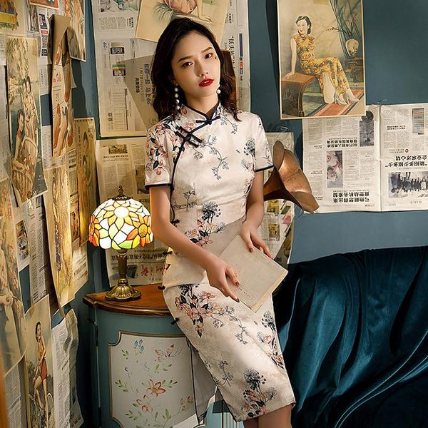 ethnic clothing summer chinese womne flower printed cheongsam retro short sleeve qipao oriental traditional lady elegant wedding party dress, Red
ethnic clothing summer chinese womne flower printed cheongsam retro short sleeve qipao oriental traditional lady elegant wedding party dress, Red