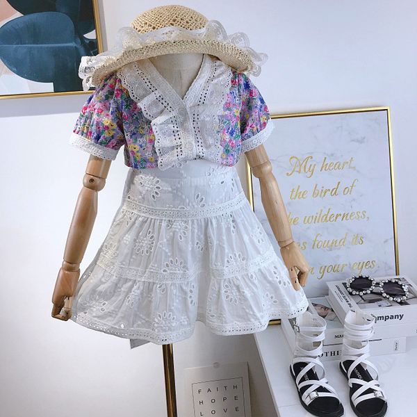 princess children girls clothes short sleeve v-neck floral shirt high waist lace skirt 2pcs toddler kids clothing set, White
princess children girls clothes short sleeve v-neck floral shirt high waist lace skirt 2pcs toddler kids clothing set, White
