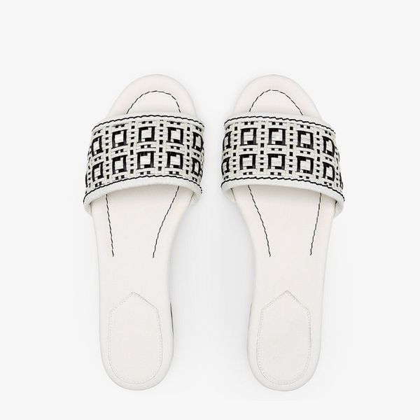 white braided raffia woven motif women slippers slide leather slip on sandals shoes flat casual sandal luxury designers slides slipper facto, Black
white braided raffia woven motif women slippers slide leather slip on sandals shoes flat casual sandal luxury designers slides slipper facto, Black