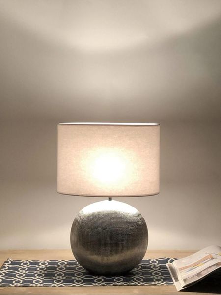 table lamps nordic lamp round gong living room office beauty modern creative bedroom exhibition hall counter simple personality
table lamps nordic lamp round gong living room office beauty modern creative bedroom exhibition hall counter simple personality