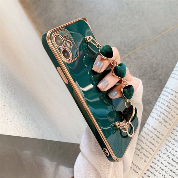 love heart fabric bracelet hand holder cover for iphone 13 12 11 pro max luxury plated gold electroplated cases 8 plus 7 xr xs x
love heart fabric bracelet hand holder cover for iphone 13 12 11 pro max luxury plated gold electroplated cases 8 plus 7 xr xs x