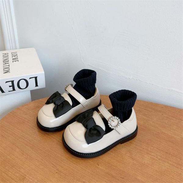 first walkers 2021 autumn girls princess shoes genuine leather cute bow children fashion toddler kids 15-25
first walkers 2021 autumn girls princess shoes genuine leather cute bow children fashion toddler kids 15-25
