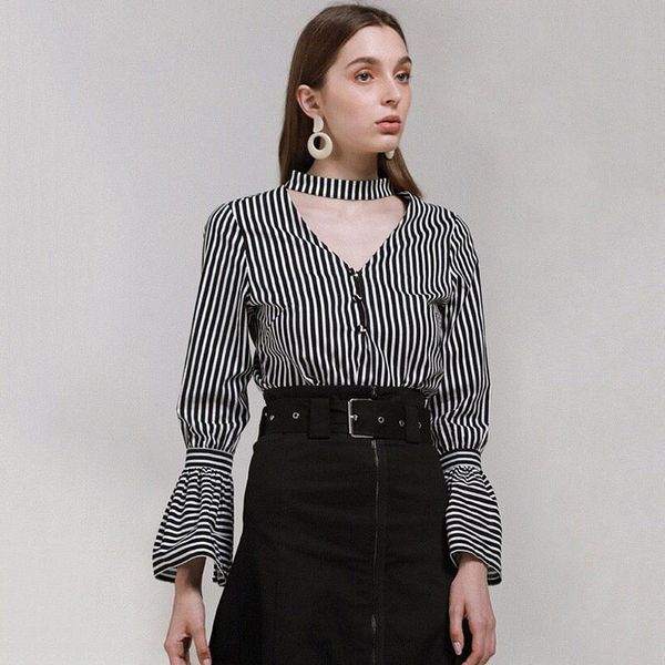 women's blouses & shirts fall 2021 fashion blouse open chest v-collar flare sleeve stitching black and white stripe shirt office clothi
women's blouses & shirts fall 2021 fashion blouse open chest v-collar flare sleeve stitching black and white stripe shirt office clothi