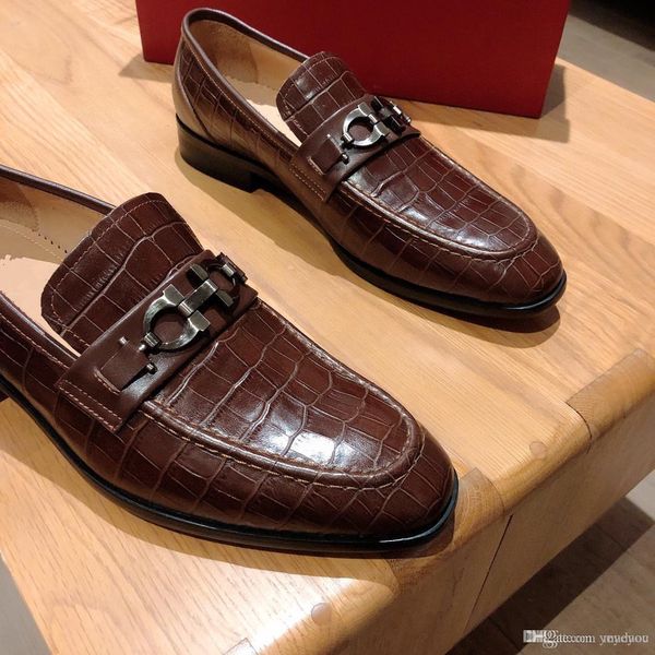 patent leather shoes for men formal shoes luxury men classic coiffeur italian loafers men party shoes wedding dress erkek ayakkabi 2020, Black
patent leather shoes for men formal shoes luxury men classic coiffeur italian loafers men party shoes wedding dress erkek ayakkabi 2020, Black