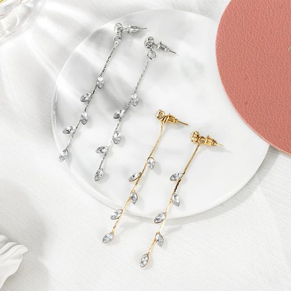 dangle & chandelier 2021 fashion rhinestone tassel earring for women gold silver color noble water droplets wedding jewelry accessories gift
dangle & chandelier 2021 fashion rhinestone tassel earring for women gold silver color noble water droplets wedding jewelry accessories gift