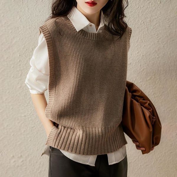 solid color knitted women's 2021 new trend spring lazy blouse women casual sleeveless sweater vest female y036, White;black
solid color knitted women's 2021 new trend spring lazy blouse women casual sleeveless sweater vest female y036, White;black
