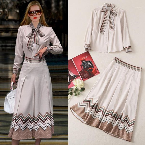 two piece dress temperament fashion simple stand collar ribbon printed long sleeve shirt pleated skirt suit women, White
two piece dress temperament fashion simple stand collar ribbon printed long sleeve shirt pleated skirt suit women, White