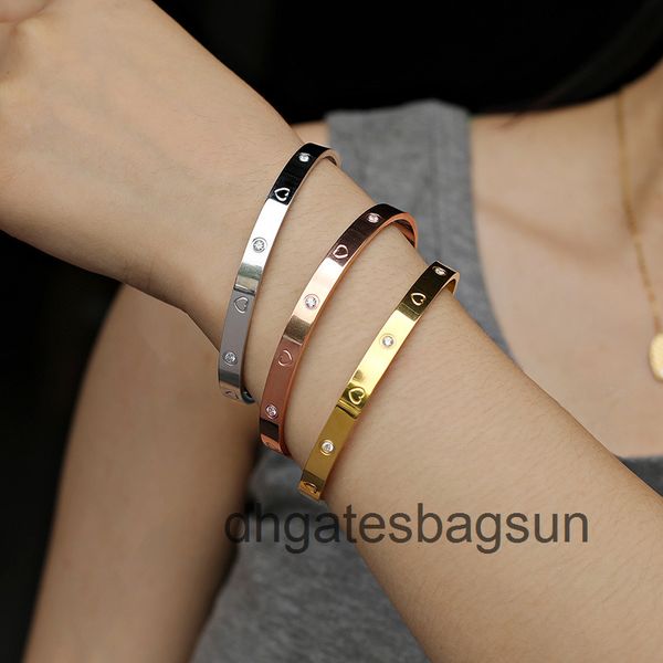 simple niche 18k gold titanium steel open bracelet women's fashion net red love stainless bracelet, Black
simple niche 18k gold titanium steel open bracelet women's fashion net red love stainless bracelet, Black