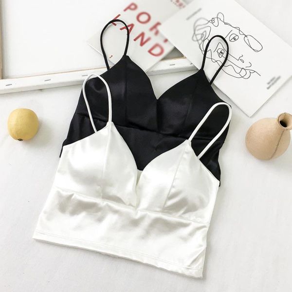 push up bras women lingerie solid color wireless female underwear strap silk smooth plunge brassiere 2021, Red;black
push up bras women lingerie solid color wireless female underwear strap silk smooth plunge brassiere 2021, Red;black