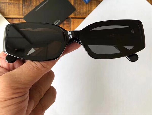 luxury awg sunglasses for women with rivets uv protection women designer vintage square full frame come with package with box, White;black
luxury awg sunglasses for women with rivets uv protection women designer vintage square full frame come with package with box, White;black