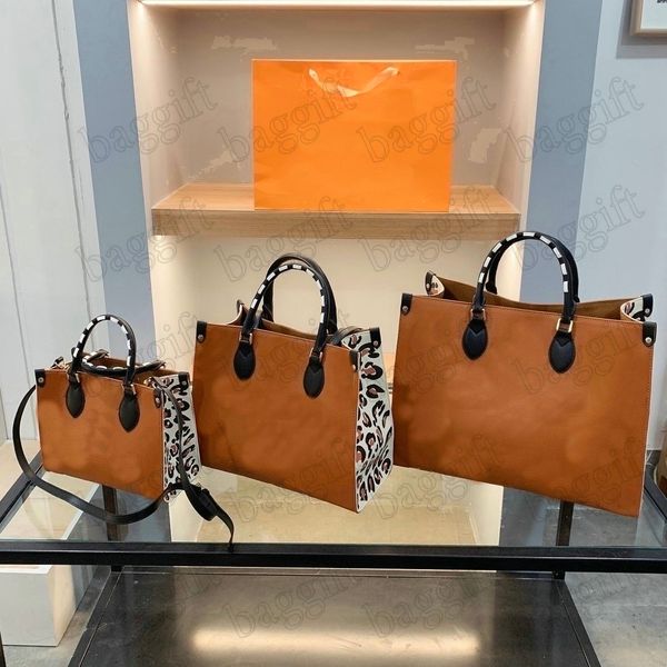 onthego m45719 leopard print pm 25cm mm gm bag tote embossed monograms leather womens designer wild at heart handbag cross body handle carry
onthego m45719 leopard print pm 25cm mm gm bag tote embossed monograms leather womens designer wild at heart handbag cross body handle carry