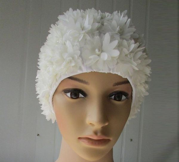 2021 europe and the style manual stereoscopic pearl white flowers cover the ear hair bikini swimming female swimming cap
2021 europe and the style manual stereoscopic pearl white flowers cover the ear hair bikini swimming female swimming cap
