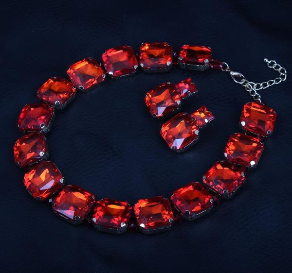 chokers design statement colorful rhinestones red white black necklaces high-quality luxury crystal jewelry accessories for women, Golden;silver
chokers design statement colorful rhinestones red white black necklaces high-quality luxury crystal jewelry accessories for women, Golden;silver