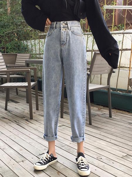 women spring autumn fashion korea style chic high waist straight light blue denim jeans female casual loose jeans pants trousers1
women spring autumn fashion korea style chic high waist straight light blue denim jeans female casual loose jeans pants trousers1