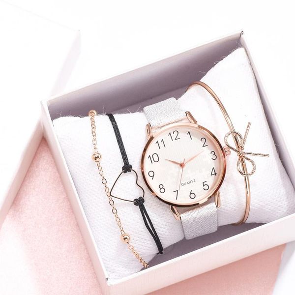 wristwatches women watches fashion small and delicate european beauty simple casual bracelet watch suit 2021 valentine's day present @5, Slivery;brown
wristwatches women watches fashion small and delicate european beauty simple casual bracelet watch suit 2021 valentine's day present @5, Slivery;brown