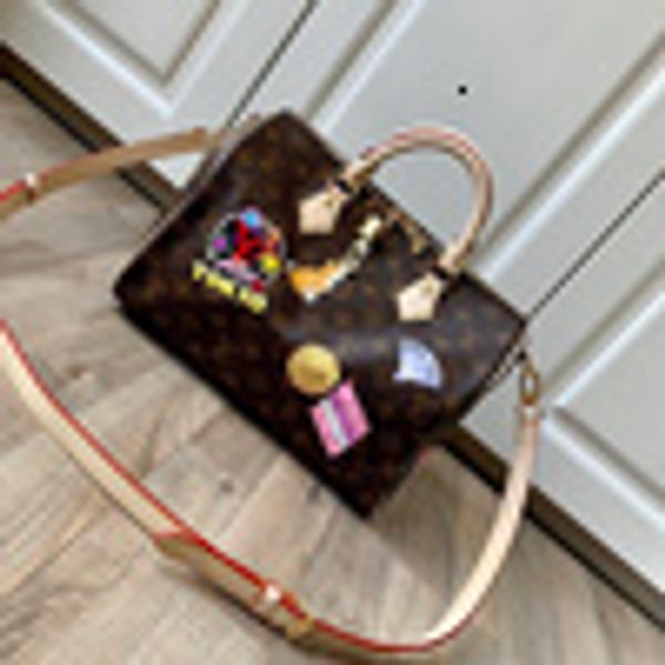 libobo6_1 di4j m41112 backpacks handbags iconic handles shoulder bags totes cross body bag clutches evening oxidized leather business, Red;black
libobo6_1 di4j m41112 backpacks handbags iconic handles shoulder bags totes cross body bag clutches evening oxidized leather business, Red;black