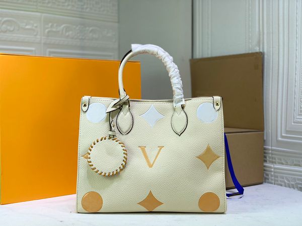 designer evening bags famous brand ladies handbag leather letter flower opening shopping fashion classic size 25-19-7cm m45717
designer evening bags famous brand ladies handbag leather letter flower opening shopping fashion classic size 25-19-7cm m45717
