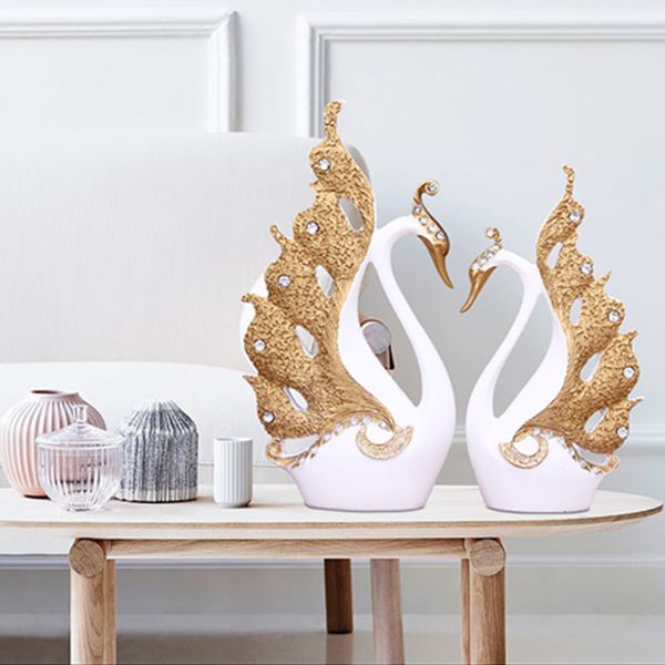 2pcs/set swan statuenew classical style resin crafts friends lovers wedding gift animal figurines home decoration accessories c0220
2pcs/set swan statuenew classical style resin crafts friends lovers wedding gift animal figurines home decoration accessories c0220