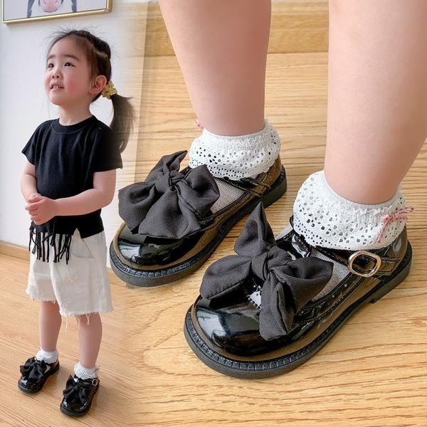 flat shoes 2021 fashion bow girl dress for kids princess party children' dance little girls leather 3 5 7 8 9 11 12 year, Black;grey
flat shoes 2021 fashion bow girl dress for kids princess party children' dance little girls leather 3 5 7 8 9 11 12 year, Black;grey