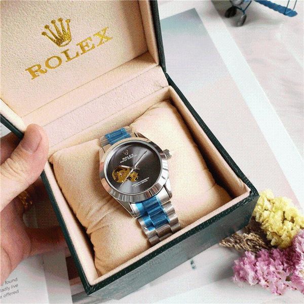 wristwatches fashion men's luxury designer watch quartz classic black steel band calendar business brand gifts 120, Slivery;brown
wristwatches fashion men's luxury designer watch quartz classic black steel band calendar business brand gifts 120, Slivery;brown