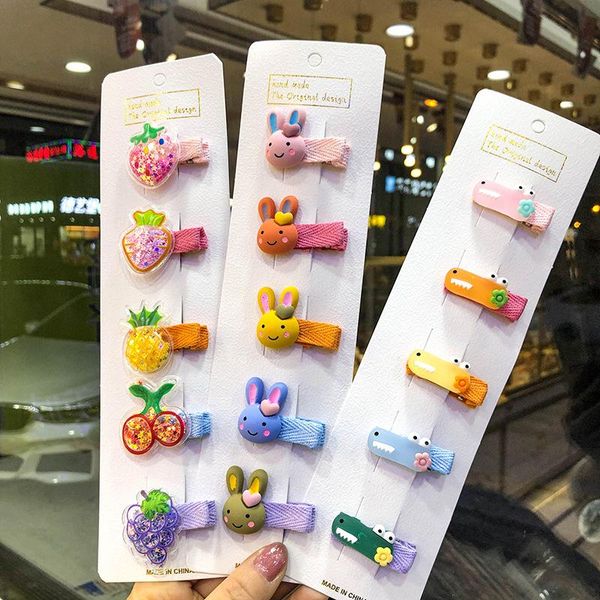 hair accessories cute children's clips 2021 spring, autumn and summer fashion, Slivery;white
hair accessories cute children's clips 2021 spring, autumn and summer fashion, Slivery;white