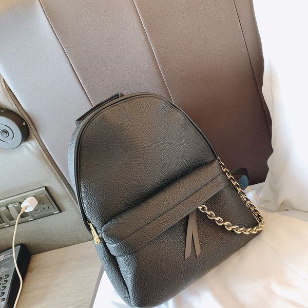 2021 fashionable and beautiful ladies famous shoulder bag leather chain messenger bag fashionable size:base size:33cm1, Black
2021 fashionable and beautiful ladies famous shoulder bag leather chain messenger bag fashionable size:base size:33cm1, Black