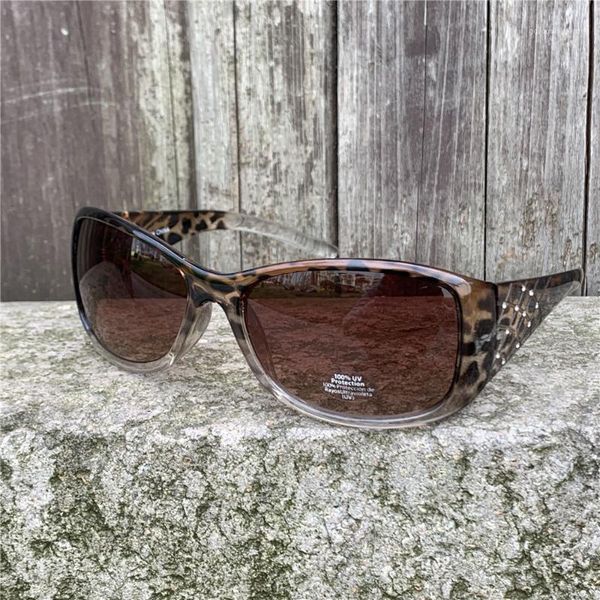 vazrobe fashion sunglasses for women rhinestone sun glasses female narrow small shades, White;black
vazrobe fashion sunglasses for women rhinestone sun glasses female narrow small shades, White;black