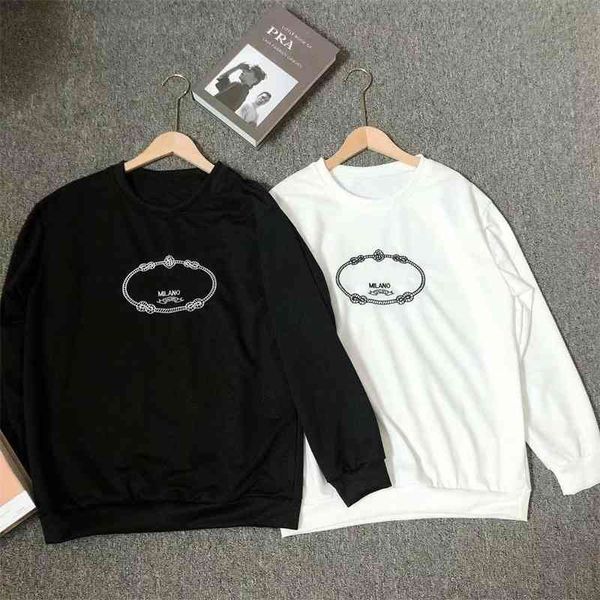 autumn 2021 thailand selling new embroidered letter round neck long sleeve medium sweater women's top, Black
autumn 2021 thailand selling new embroidered letter round neck long sleeve medium sweater women's top, Black