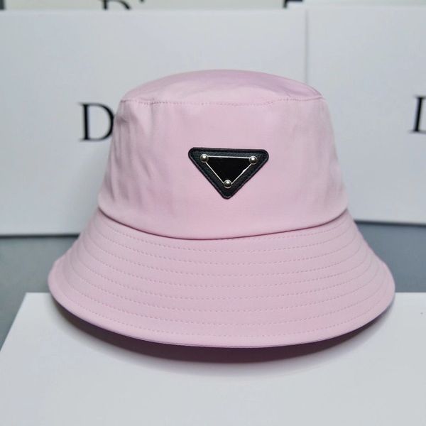 2021 oblique designers bucket hat women hats and caps patchwork washed denim bucket hat solid wide brim cotton beach two-sided fishing cap, Blue;gray
2021 oblique designers bucket hat women hats and caps patchwork washed denim bucket hat solid wide brim cotton beach two-sided fishing cap, Blue;gray