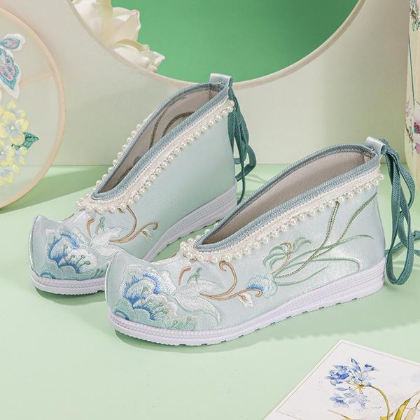 boots womens embroidery floral satin ankle hanfu peals hidden heel shoes chinese styles riding white 2021, Black
boots womens embroidery floral satin ankle hanfu peals hidden heel shoes chinese styles riding white 2021, Black