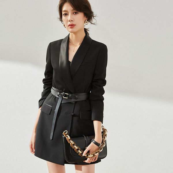 2021 office lady white blazers women autumn winter long sleeve coats female single button solid jacket woman pockets new, White;black
2021 office lady white blazers women autumn winter long sleeve coats female single button solid jacket woman pockets new, White;black