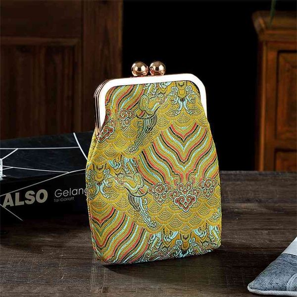 new style wind texture embroidery hanfu hand mobile phone aluminum sheet cheongsam slant cross bag
new style wind texture embroidery hanfu hand mobile phone aluminum sheet cheongsam slant cross bag
