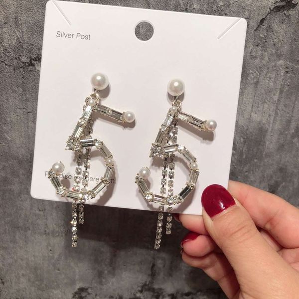 hbp fashion korean number letter pearl diamond simple personality women's net red earrings, Silver
hbp fashion korean number letter pearl diamond simple personality women's net red earrings, Silver