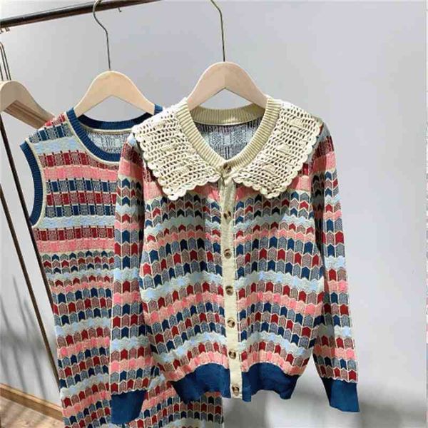 autumn and winter 20 new sweet short coat loose lapel long sleeve knitted cardigan, White
autumn and winter 20 new sweet short coat loose lapel long sleeve knitted cardigan, White