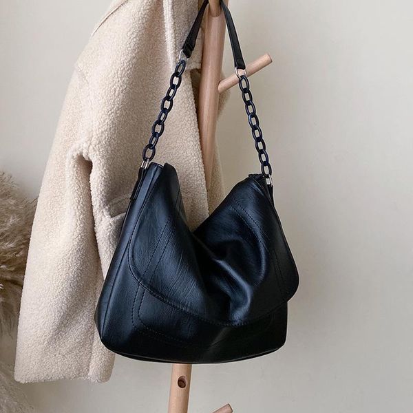 cross body casual large tote bag 2021 fashion soft pu leather women's designer handbag chain shoulder messenger
cross body casual large tote bag 2021 fashion soft pu leather women's designer handbag chain shoulder messenger