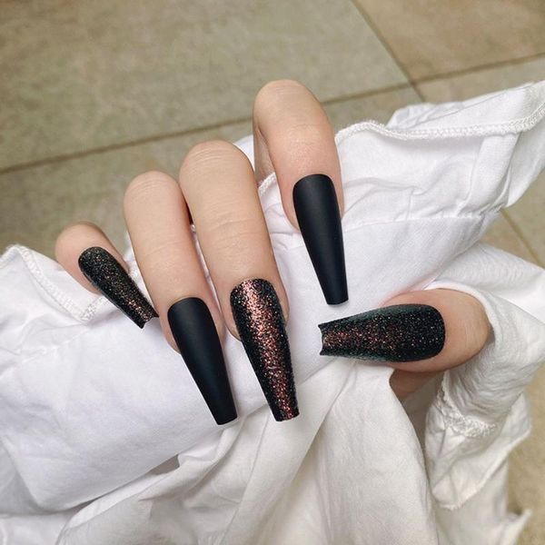 false nails 24 pcs/box detachable glitter black long ballerina wearable coffin fake full cover nail tips press on, Red;gold
false nails 24 pcs/box detachable glitter black long ballerina wearable coffin fake full cover nail tips press on, Red;gold