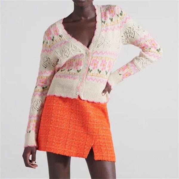 women's knits & tees mesttraf women 2021 fashion floral jacquard knit cardigan sweater vintage long sleeve button-up female outerwear s, White
women's knits & tees mesttraf women 2021 fashion floral jacquard knit cardigan sweater vintage long sleeve button-up female outerwear s, White