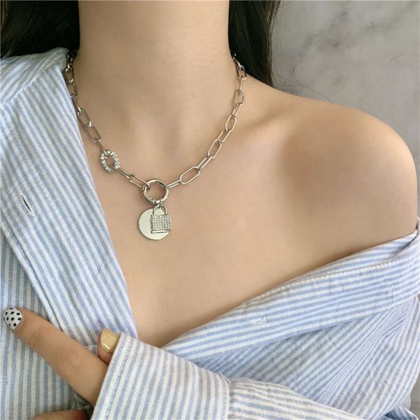 hbp fashion korean ins style necklace niche micro inlaid lock, personalized street collarbone neck chain, net red, versatile, Silver
hbp fashion korean ins style necklace niche micro inlaid lock, personalized street collarbone neck chain, net red, versatile, Silver