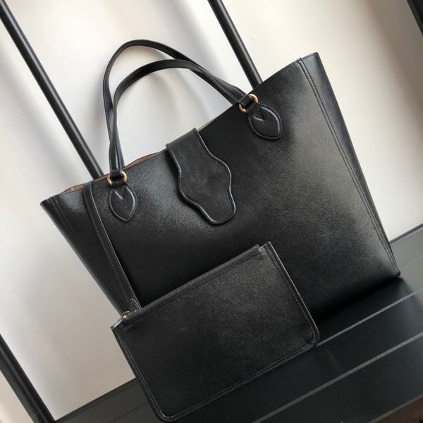 women's luxury design full leather shoulder bag shopping bags simple casual solid color classic logo large volume tote package composit
women's luxury design full leather shoulder bag shopping bags simple casual solid color classic logo large volume tote package composit