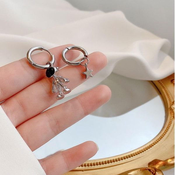 hoop & huggie aomu punk hip hop trendy creative asymmetric pentagram astronaut metal earrings for women fashion personality jewelry gifts, Golden;silver
hoop & huggie aomu punk hip hop trendy creative asymmetric pentagram astronaut metal earrings for women fashion personality jewelry gifts, Golden;silver