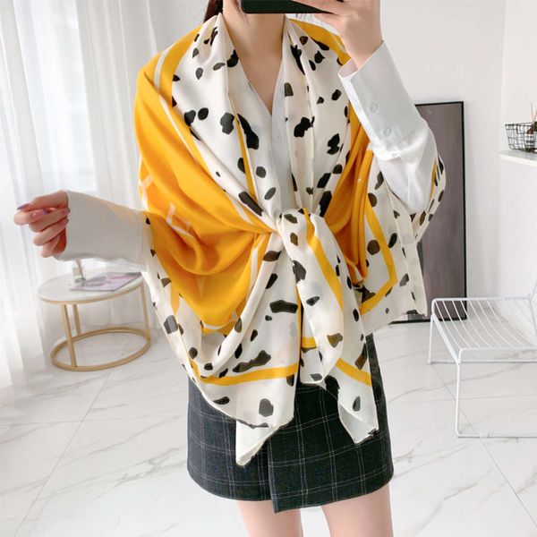 designer texture women's thermal printing plaid shawl color matching autumn and winter thin tencel cotton scarf, Blue;black
designer texture women's thermal printing plaid shawl color matching autumn and winter thin tencel cotton scarf, Blue;black