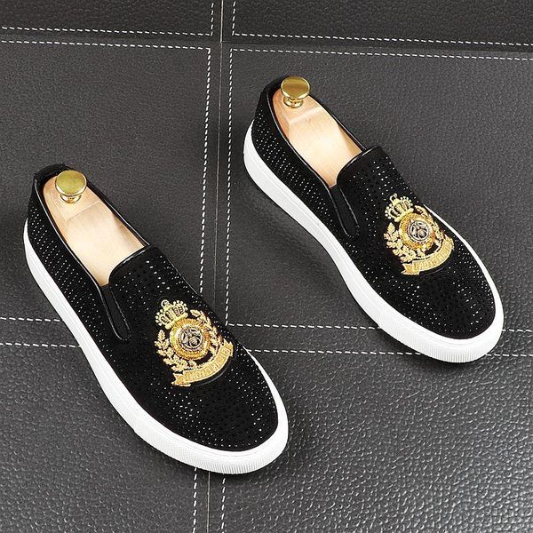 2021 new mens brand designer shoes male tudded spike loafer casual dress flat shoes lazy person slip-on casual shoes, Black
2021 new mens brand designer shoes male tudded spike loafer casual dress flat shoes lazy person slip-on casual shoes, Black