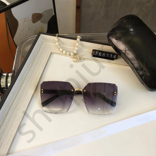 2021 luxury brand 58113 ladies sunglasses big frame frameless fashion trendy glasses, White;black
2021 luxury brand 58113 ladies sunglasses big frame frameless fashion trendy glasses, White;black