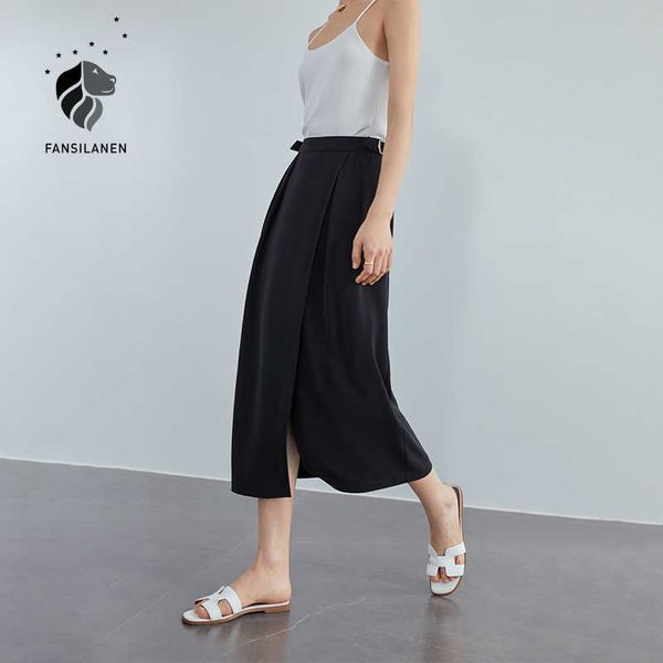 fansilanen split black long satin skirt women elegant summer high waist wrap female office lady pleated a-line 210607
fansilanen split black long satin skirt women elegant summer high waist wrap female office lady pleated a-line 210607