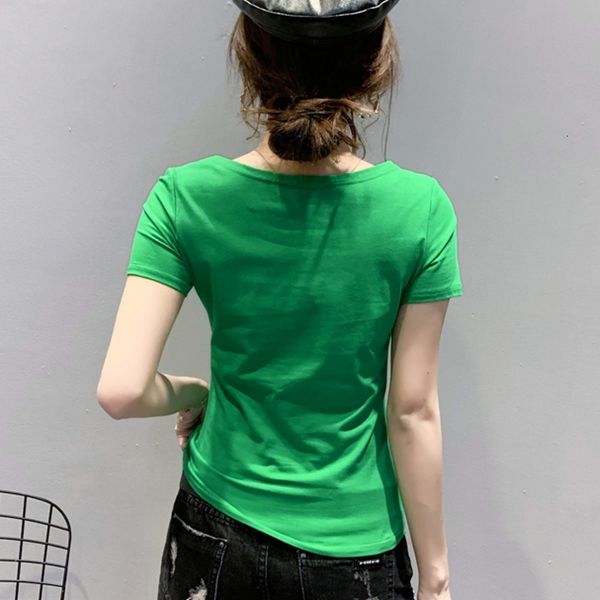 2021 new summer european clothes t-shirt v-neck zipper chain drill chic drape women ropa mujer short sleeve tees t06304 8y6x, White 
2021 new summer european clothes t-shirt v-neck zipper chain drill chic drape women ropa mujer short sleeve tees t06304 8y6x, White