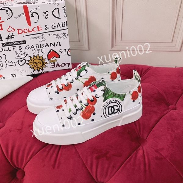 dg 2022 boots men women casual shoes bee snake leather embroidery classic trainers python embroidered lover sneakers 35-41, Black
dg 2022 boots men women casual shoes bee snake leather embroidery classic trainers python embroidered lover sneakers 35-41, Black